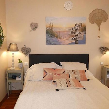 Chambre Le Mas D'Adelice Taulignan ภายนอก รูปภาพ