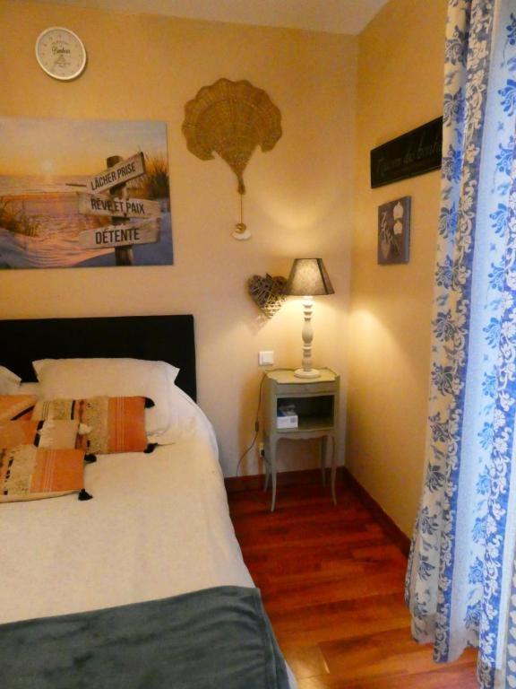 Chambre Le Mas D'Adelice Taulignan ภายนอก รูปภาพ