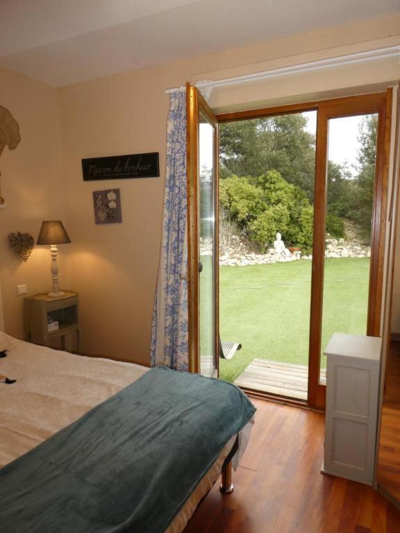 Chambre Le Mas D'Adelice Taulignan ภายนอก รูปภาพ